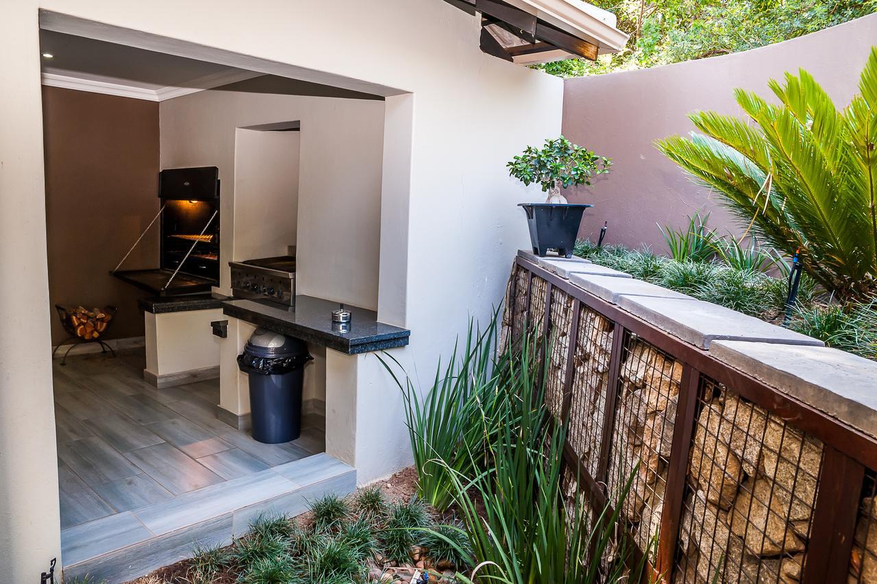 Vanilla Guesthouse Johannesburg Exteriör bild